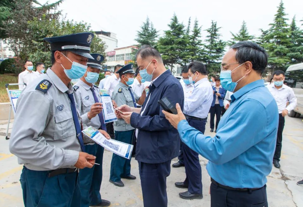 山西省人民政府教育督导委员会到平陆职中督导调研